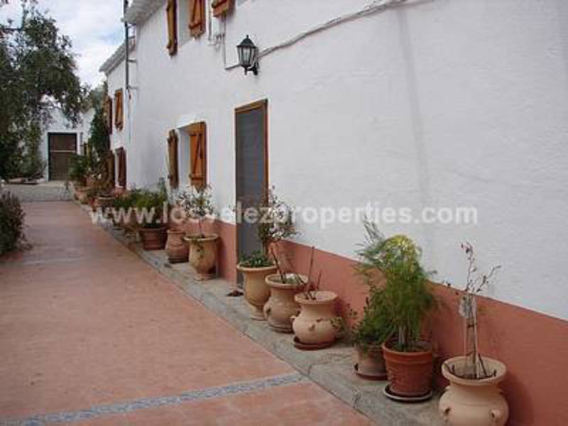 LVC182: Detached Character House for sale in Velez-Blanco, Almería