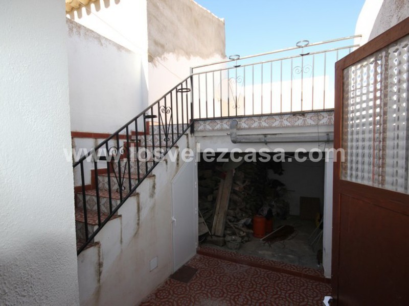 LVC186: Village or Town House for sale in Velez-Blanco, Almería