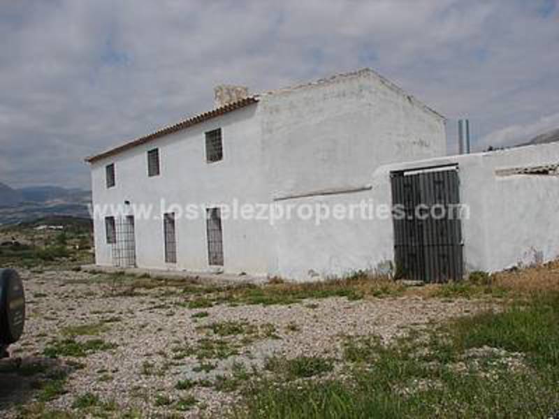 LVC193: Small Holding for sale in Velez-Blanco, Almería