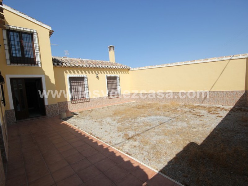 LVC306: Village or Town House for sale in Velez-Blanco, Almería