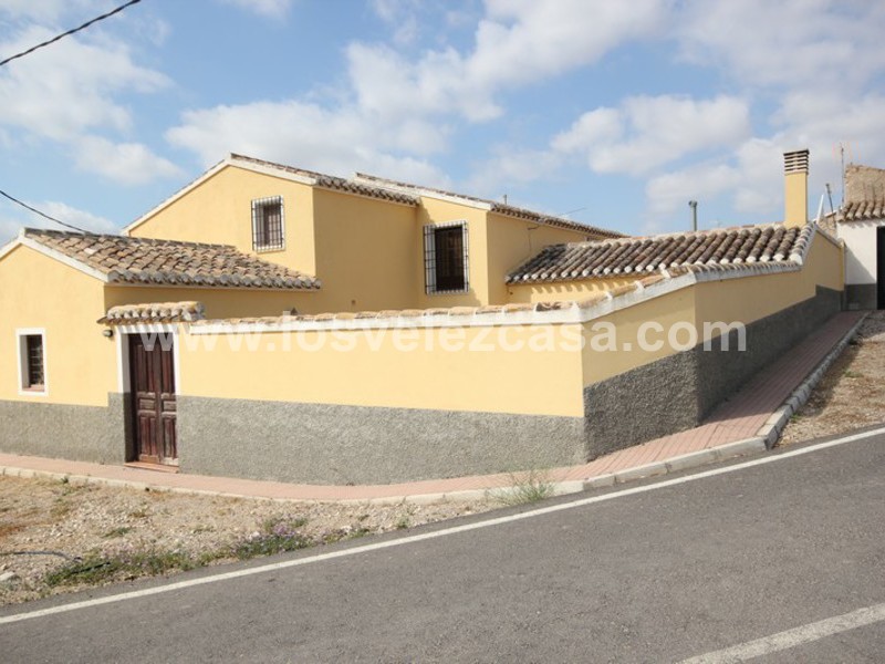 LVC306: Village or Town House for sale in Velez-Blanco, Almería