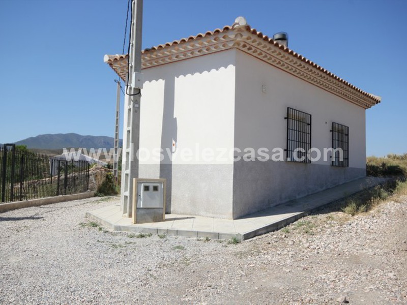 LVC345: Terraced Country House for sale in Velez-Rubio, Almería