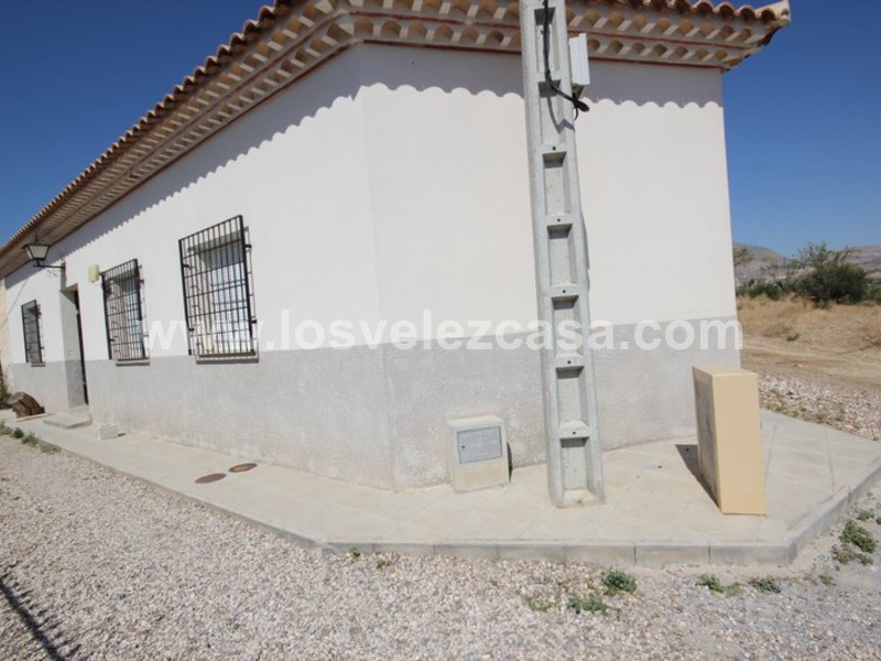 LVC345: Terraced Country House for sale in Velez-Rubio, Almería