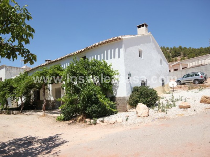 LVC419: Reformed Country Property for sale in Velez-Rubio, Almería