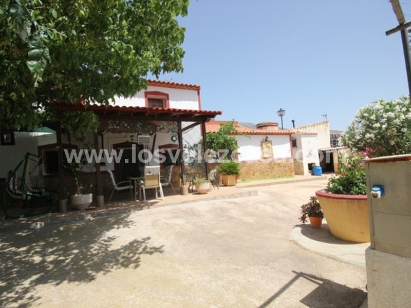 LVC445: Cortijo en venta en El Jardin, Murcia