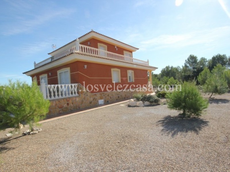 LVC450: Detached Character House for sale in Fontanares, Murcia