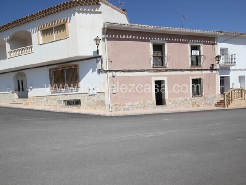 LVC464: Village or Town House for sale in Topares, Almería