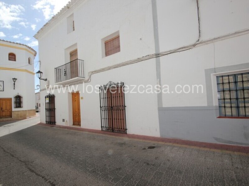 LVC466: Village or Town House for sale in Velez Blanco, Almería