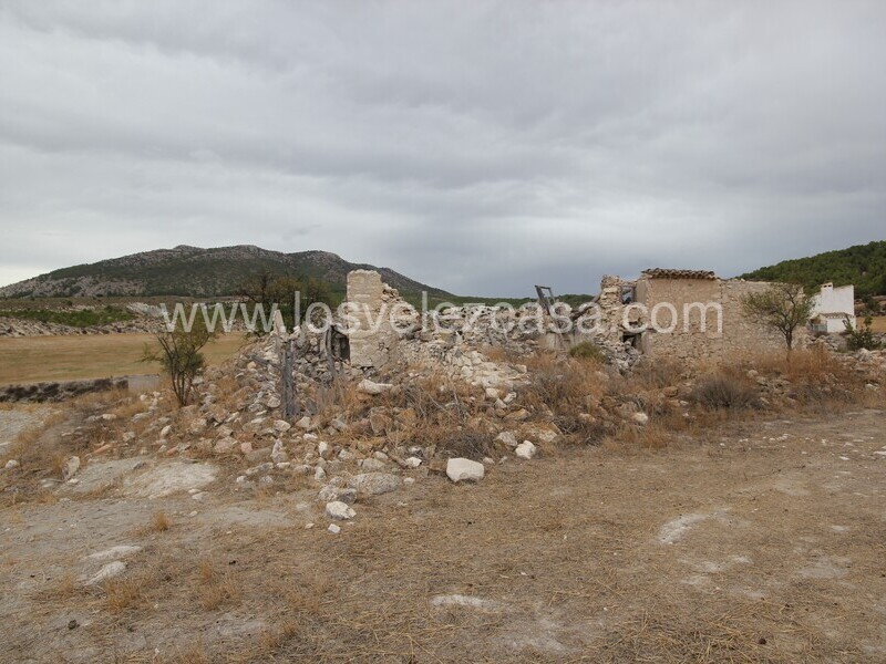 LVC484: Land for sale in Maria, Almería