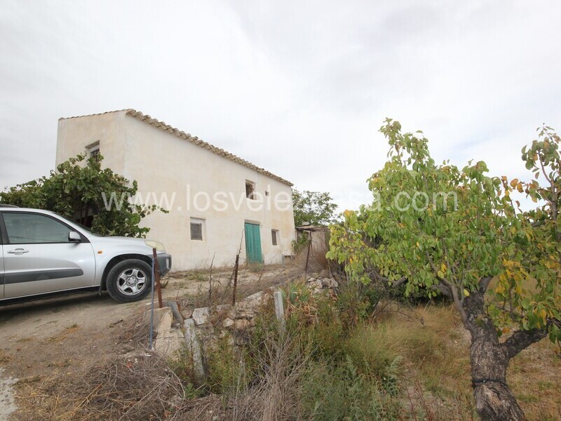 LVC485: Country Property to Reform for sale in Velez Rubio, Almería