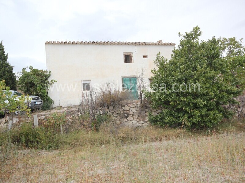 LVC485: Country Property to Reform for sale in Velez Rubio, Almería