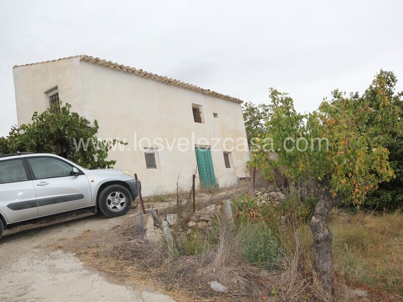 LVC485: Country Property to Reform for sale in Velez Rubio, Almería