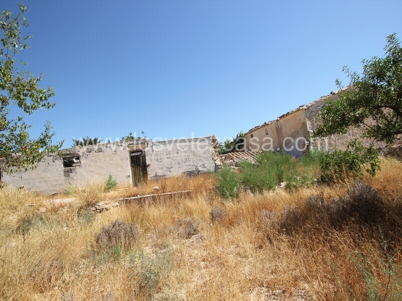 LVC502: Country Property to Reform for sale in Velez Rubio, Almería