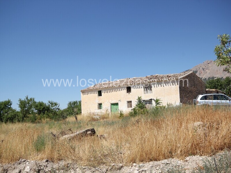 LVC502: Country Property to Reform for sale in Velez Rubio, Almería