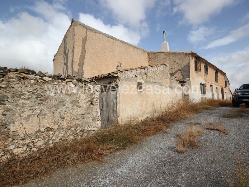 LVC504: Small Holding for sale in Velez Rubio, Almería