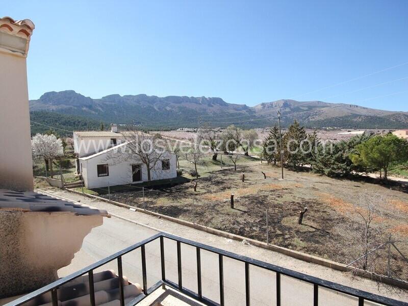 LVC515: Duplex for sale in Maria, Almería