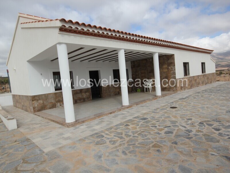 LVC528: Country Estate for sale in Velez Rubio, Almería