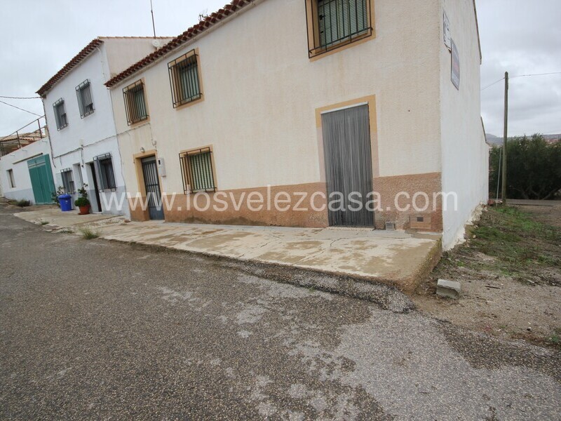 LVC531: Terraced Country House for sale in Velez Rubio, Almería