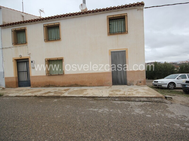 LVC531: Terraced Country House for sale in Velez Rubio, Almería