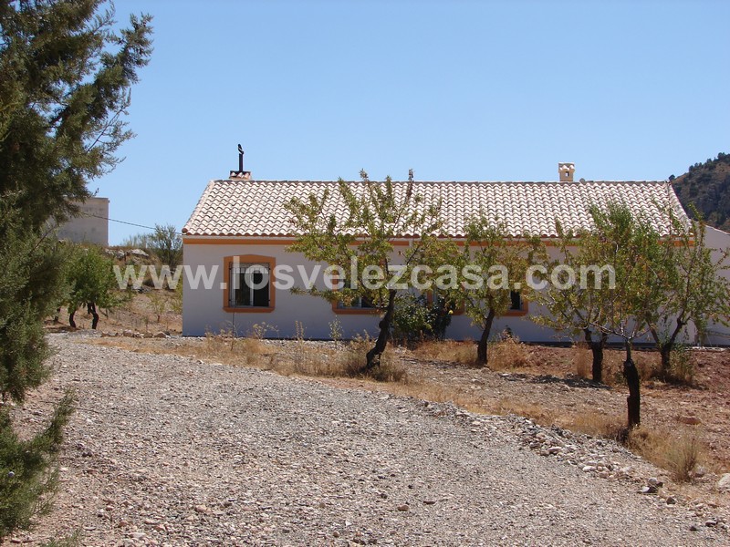 LVC74: Key Ready Villa for sale in Velez-Rubio, Almería