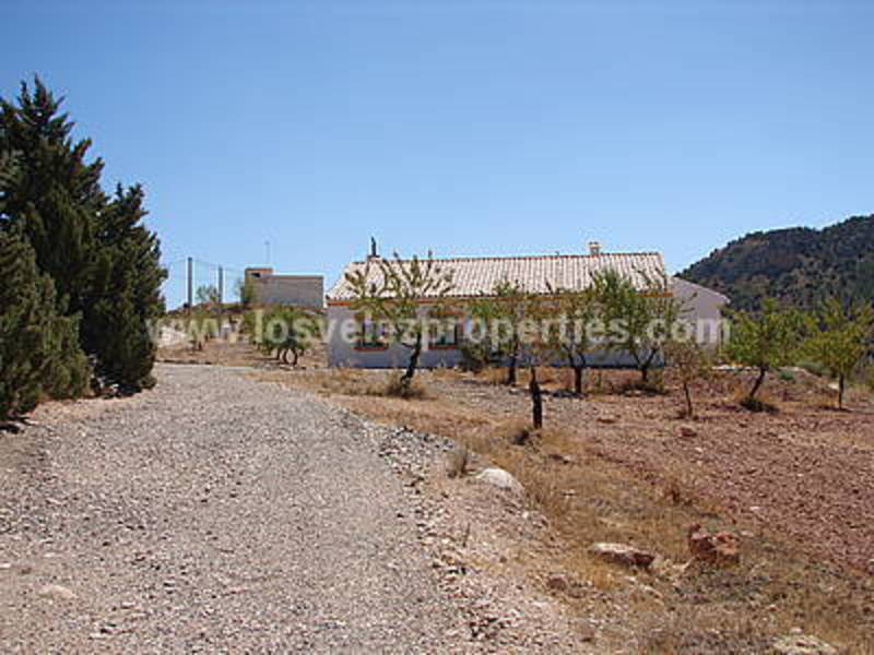 LVC74: Key Ready Villa for sale in Velez-Rubio, Almería